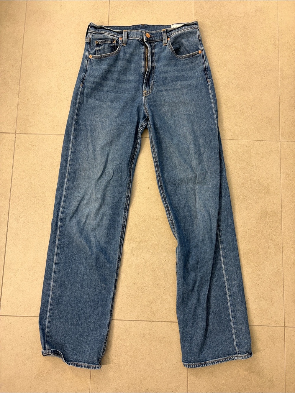 Gap 90s Loose High Rise - Size 30 Tall (32 inch inseam)